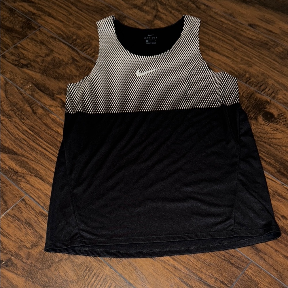 Nike Men’s Black and Reflective White Tank Top